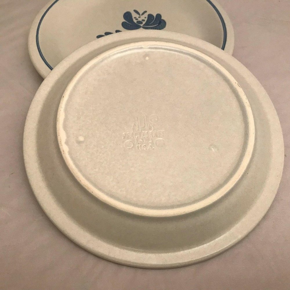 Pfaltzgraff Yorktowne Pair Bread & Butter Plates - Picture 5 of 8